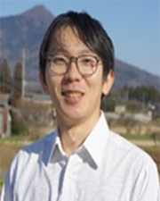 藤川　遼介
