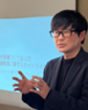 村松　知木