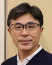 山田　桂一郎